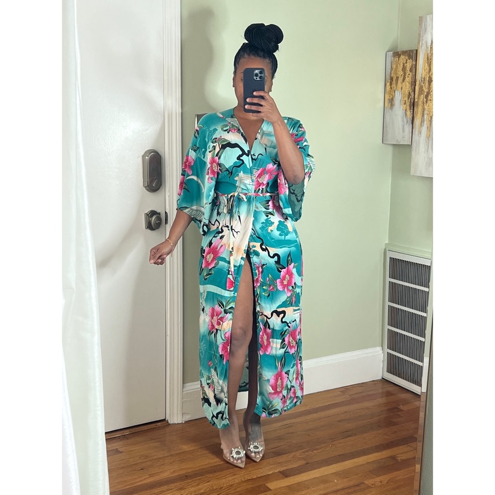 🌹MALDIVES - Flower Garden Cardigan in Mint - Picture 2 of 9